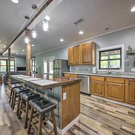 Peaceful Guest Home With Patio On 152-Acre Farm Berger Exterior photo